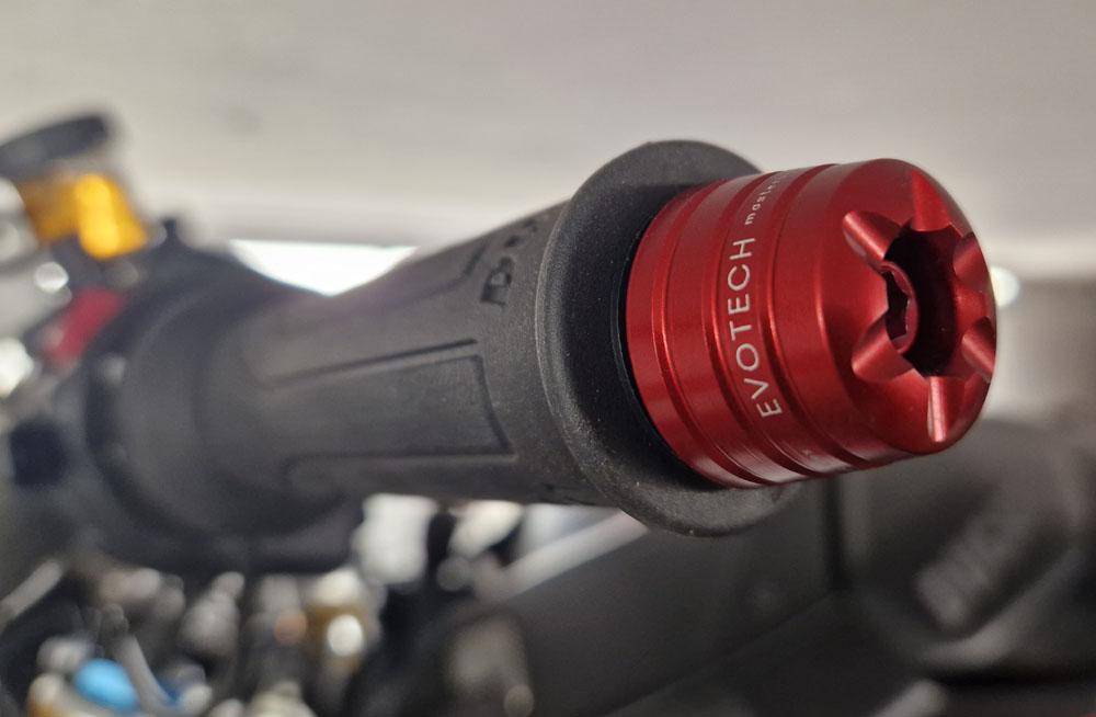 Lenkerendgewichte Alu Universal in Rot von Evotech Italien